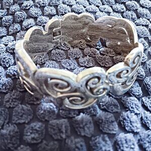 A Sweet Silver Twist For Your Wrist!